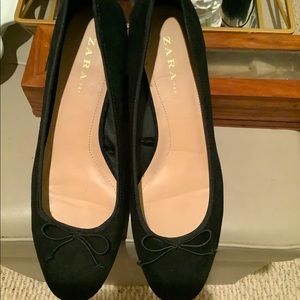 Black Suede Ballerina flats adored with a simple bow. Brand New Never Wore NoBox